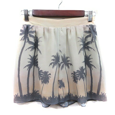 【中古】カージュ Khaju パンツ キュロット シフォン ベージュ グレー /YI レディース 【ベクトル 古着】 260330ブランドカージュ Khaju表記サイズサイズ表記なし(実寸サイズをご覧ください)実寸サイズウエスト：約56cm　もも幅：約31cm　裾幅：約32cm　股上：約23cm　股下：約10cm　　素材表地 裏地 ポリエステル 100％色ベージュ グレー状態使用感が少なく、かなり状態の良い商品です。※あくまでも中古品ですので掲載写真や記載内容をご確認いただき、ご理解の上ご購入ください。商品のお問い合わせの回答を休止しております。＊各商品ページの商品詳細等をご確認の上ご購入ください。【中古】カージュ Khaju パンツ キュロット シフォン ベージュ グレー /YI レディース 【ベクトル 古着】 260330状態ランク　”A”詳細については、下記および「状態ランクについて」ページをご覧ください。未使用・新品の商品ほぼ新品同様の商品使用感が少なく、かなり状態の良い商品使用感はあるが、傷や汚れの少ない商品使用感の他、傷や汚れが見られる商品かなり大きな傷みがある難あり商品※S〜CランクはUSED品となりますので、使用感をご理解の上でご入札下さい。状態ランクについてinformationブランドカージュ Khaju表記サイズサイズ表記なし(実寸サイズをご覧ください)実寸サイズウエスト：約56cm　もも幅：約31cm　裾幅：約32cm　股上：約23cm　股下：約10cm　　素材表地 裏地 ポリエステル 100％色ベージュ グレー状態使用感が少なく、かなり状態の良い商品です。※あくまでも中古品ですので掲載写真や記載内容をご確認いただき、ご理解の上ご購入ください。商品のお問い合わせの回答を休止しております。＊各商品ページの商品詳細等をご確認の上ご購入ください。本商品は一点物です他サイトや店舗にて販売している商品です。多少のお時間差にて欠品になることもございます。予めご了承頂ますようお願い致します。ベクトル・サイズガイドはこちらこの商品と同じブランドの商品を見る