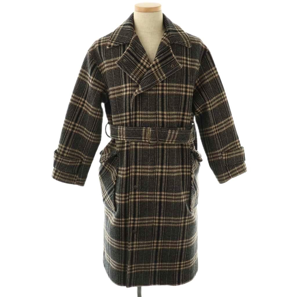 【中古】アヴィレックス AVIREX チェックコート アウター ダブル M ベージュ 茶 黒 ジップアップ ベルト付き /CX ■OS ■GY53 メンズ 【ベクトル 古着】 251024ブランドアヴィレックス AVIREX表記サイズM実寸サイズ肩幅：52cm　身幅：54cm　着丈：103cm　袖丈：53cm　　素材・表地 毛 ポリエステル ナイロン その他 ・裏地 ポリエステル色ベージュ 茶 黒仕様総裏地状態使用感が少なく、かなり状態の良い商品です。 ※あくまでも中古品ですので掲載写真や記載内容をご確認いただき、ご理解の上ご購入ください。付属品ベルト（取り外し可能）備考・6292039 ・上野商会商品のお問い合わせの回答を休止しております。＊各商品ページの商品詳細等をご確認の上ご購入ください。【中古】アヴィレックス AVIREX チェックコート アウター ダブル M ベージュ 茶 黒 ジップアップ ベルト付き /CX ■OS ■GY53 メンズ 【ベクトル 古着】 251024状態ランク　”A”詳細については、下記および「状態ランクについて」ページをご覧ください。未使用・新品の商品ほぼ新品同様の商品使用感が少なく、かなり状態の良い商品使用感はあるが、傷や汚れの少ない商品使用感の他、傷や汚れが見られる商品かなり大きな傷みがある難あり商品※S〜CランクはUSED品となりますので、使用感をご理解の上でご入札下さい。状態ランクについてinformationブランドアヴィレックス AVIREX表記サイズM実寸サイズ肩幅：52cm　身幅：54cm　着丈：103cm　袖丈：53cm　　素材・表地 毛 ポリエステル ナイロン その他 ・裏地 ポリエステル色ベージュ 茶 黒仕様総裏地状態使用感が少なく、かなり状態の良い商品です。 ※あくまでも中古品ですので掲載写真や記載内容をご確認いただき、ご理解の上ご購入ください。付属品ベルト（取り外し可能）備考・6292039 ・上野商会商品のお問い合わせの回答を休止しております。＊各商品ページの商品詳細等をご確認の上ご購入ください。本商品は一点物です他サイトや店舗にて販売している商品です。多少のお時間差にて欠品になることもございます。予めご了承頂ますようお願い致します。ベクトル・サイズガイドはこちらこの商品と同じブランドの商品を見る