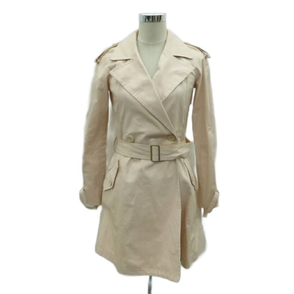【中古】ジルスチュアート JILL STUART トレンチコート スプリングコート ミドル丈 P XS ライトピンク ダブルボタン ベルト付き /HO11 ■GY61 レディース 【ベクトル 古着】 251219ブランドジルスチュアート JILL STUART表記サイズP(日本XSサイズ相当) 実寸サイズ身幅：45.5cm　着丈：87.5cm　ゆき丈：74.5cm　　素材コットン色ライトピンク仕様フロントボタン 伸縮性なし 透け感なし 裏地なし ポケット×2状態・全体的に黄ばみ ・ベルトが全体的に黄ばみ ※使用感の他、上記のようにダメージがある中古品です。掲載写真や記載内容をご確認いただき、ご理解の上ご購入ください。付属品ベルト付き備考株式会社サンエー・インターナショナル 商品のお問い合わせの回答を休止しております。＊各商品ページの商品詳細等をご確認の上ご購入ください。【中古】ジルスチュアート JILL STUART トレンチコート スプリングコート ミドル丈 P XS ライトピンク ダブルボタン ベルト付き /HO11 ■GY61 レディース 【ベクトル 古着】 251219状態ランク　”C”詳細については、下記および「状態ランクについて」ページをご覧ください。未使用・新品の商品ほぼ新品同様の商品使用感が少なく、かなり状態の良い商品使用感はあるが、傷や汚れの少ない商品使用感の他、傷や汚れが見られる商品かなり大きな傷みがある難あり商品※S〜CランクはUSED品となりますので、使用感をご理解の上でご入札下さい。状態ランクについてinformationブランドジルスチュアート JILL STUART表記サイズP(日本XSサイズ相当) 実寸サイズ身幅：45.5cm　着丈：87.5cm　ゆき丈：74.5cm　　素材コットン色ライトピンク仕様フロントボタン 伸縮性なし 透け感なし 裏地なし ポケット×2状態・全体的に黄ばみ ・ベルトが全体的に黄ばみ ※使用感の他、上記のようにダメージがある中古品です。掲載写真や記載内容をご確認いただき、ご理解の上ご購入ください。付属品ベルト付き備考株式会社サンエー・インターナショナル 商品のお問い合わせの回答を休止しております。＊各商品ページの商品詳細等をご確認の上ご購入ください。本商品は一点物です他サイトや店舗にて販売している商品です。多少のお時間差にて欠品になることもございます。予めご了承頂ますようお願い致します。ベクトル・サイズガイドはこちらこの商品と同じブランドの商品を見る