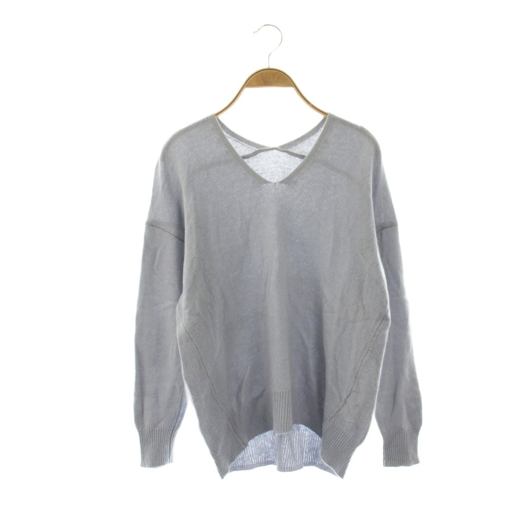 【中古】テチチ Te chichi ニット セーター プルオーバー Vネック ラクーン混 F サックスブルー /CX ■GY58 レディース 【ベクトル 古着】 260203ブランドテチチ Te chichi表記サイズF実寸サイズ肩幅：55cm　身幅：48cm　着丈：57cm　袖丈：47cm　　素材レーヨン、ナイロン、毛（ラクーン）、毛色サックスブルー状態ブランドタグとケアタグに汚れ、また全体に毛羽立ちと使用感が見られますが、その他に目立ったダメージはなく、問題なくご使用いただける商品です。 ※あくまでも中古品ですので掲載写真や記載内容をご確認いただき、ご理解の上ご購入ください。備考・企画キャン商品のお問い合わせの回答を休止しております。＊各商品ページの商品詳細等をご確認の上ご購入ください。【中古】テチチ Te chichi ニット セーター プルオーバー Vネック ラクーン混 F サックスブルー /CX ■GY58 レディース 【ベクトル 古着】 260203状態ランク　”AB”詳細については、下記および「状態ランクについて」ページをご覧ください。未使用・新品の商品ほぼ新品同様の商品使用感が少なく、かなり状態の良い商品使用感はあるが、傷や汚れの少ない商品使用感の他、傷や汚れが見られる商品かなり大きな傷みがある難あり商品※S〜CランクはUSED品となりますので、使用感をご理解の上でご入札下さい。状態ランクについてinformationブランドテチチ Te chichi表記サイズF実寸サイズ肩幅：55cm　身幅：48cm　着丈：57cm　袖丈：47cm　　素材レーヨン、ナイロン、毛（ラクーン）、毛色サックスブルー状態ブランドタグとケアタグに汚れ、また全体に毛羽立ちと使用感が見られますが、その他に目立ったダメージはなく、問題なくご使用いただける商品です。 ※あくまでも中古品ですので掲載写真や記載内容をご確認いただき、ご理解の上ご購入ください。備考・企画キャン商品のお問い合わせの回答を休止しております。＊各商品ページの商品詳細等をご確認の上ご購入ください。本商品は一点物です他サイトや店舗にて販売している商品です。多少のお時間差にて欠品になることもございます。予めご了承頂ますようお願い致します。ベクトル・サイズガイドはこちらこの商品と同じブランドの商品を見る