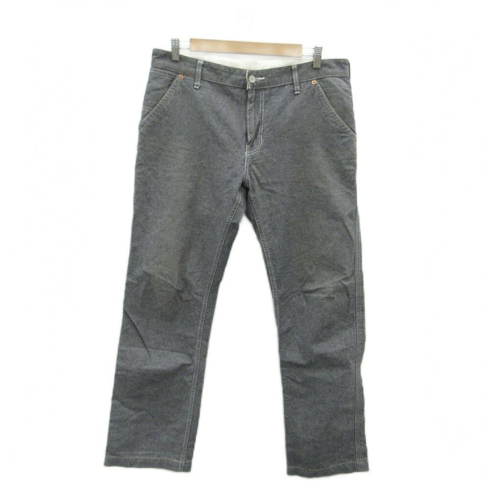 【中古】リーバイス Levi's パンツ ストレート W34 L33 ロング丈 黒 ブラック /HO15 ■ECD001 メンズ 【ベクトル 古着】 260216ブランドリーバイス Levi's表記サイズW34 L33実寸サイズウエスト：88cm　もも幅：28.5cm　裾幅：21.2cm　股上：26cm　股下：75cm　　素材綿色黒仕様フロントジップフライ 伸縮性なし 透け感なし 状態使用感が少なく、かなり状態の良い商品です。 ※あくまでも中古品ですので掲載写真や記載内容をご確認いただき、ご理解の上ご購入ください。備考リーバイ・ストラウスジャパン株式会社商品のお問い合わせの回答を休止しております。＊各商品ページの商品詳細等をご確認の上ご購入ください。【中古】リーバイス Levi's パンツ ストレート W34 L33 ロング丈 黒 ブラック /HO15 ■ECD001 メンズ 【ベクトル 古着】 260216状態ランク　”A”詳細については、下記および「状態ランクについて」ページをご覧ください。未使用・新品の商品ほぼ新品同様の商品使用感が少なく、かなり状態の良い商品使用感はあるが、傷や汚れの少ない商品使用感の他、傷や汚れが見られる商品かなり大きな傷みがある難あり商品※S〜CランクはUSED品となりますので、使用感をご理解の上でご入札下さい。状態ランクについてinformationブランドリーバイス Levi's表記サイズW34 L33実寸サイズウエスト：88cm　もも幅：28.5cm　裾幅：21.2cm　股上：26cm　股下：75cm　　素材綿色黒仕様フロントジップフライ 伸縮性なし 透け感なし 状態使用感が少なく、かなり状態の良い商品です。 ※あくまでも中古品ですので掲載写真や記載内容をご確認いただき、ご理解の上ご購入ください。備考リーバイ・ストラウスジャパン株式会社商品のお問い合わせの回答を休止しております。＊各商品ページの商品詳細等をご確認の上ご購入ください。本商品は一点物です他サイトや店舗にて販売している商品です。多少のお時間差にて欠品になることもございます。予めご了承頂ますようお願い致します。ベクトル・サイズガイドはこちらこの商品と同じブランドの商品を見る