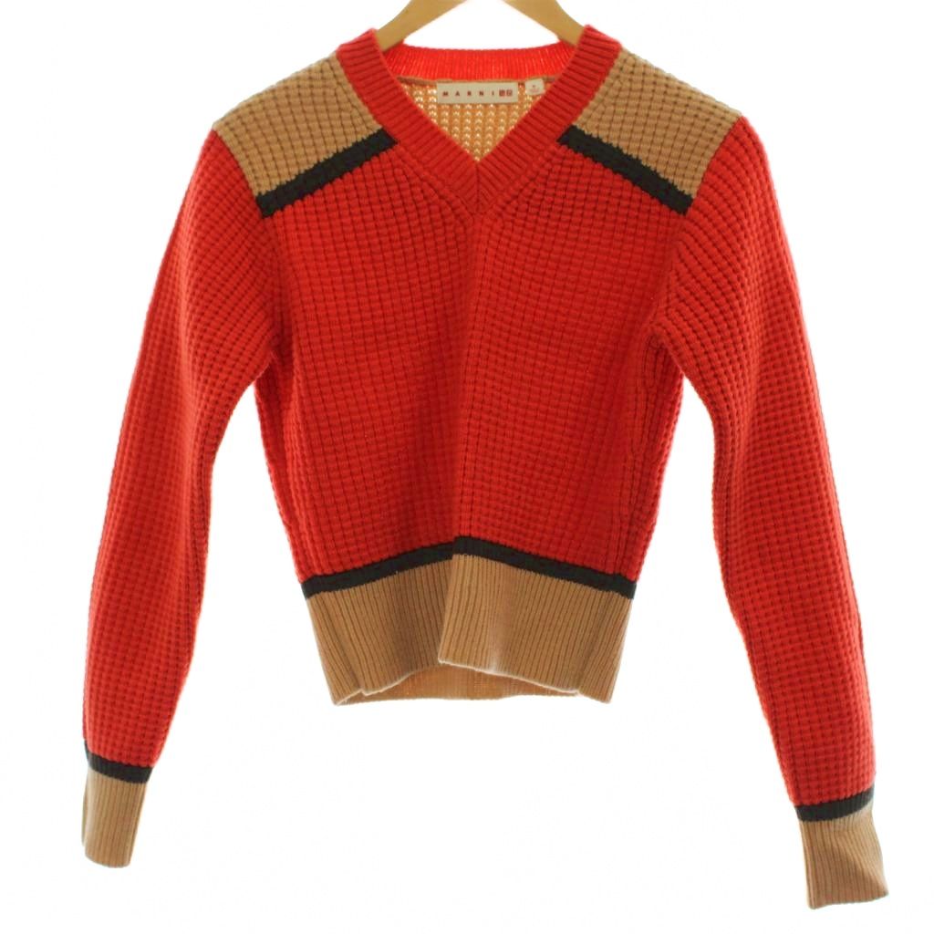 【中古】ユニクロ UNIQLO ニット セーター ウール M マルチカラー 長袖 Vネック 配色デザイン /GG ■GY59 レディース 【ベクトル 古着】 260217ブランドユニクロ UNIQLO表記サイズM実寸サイズ肩幅：36cm　身幅：43cm　着丈：48.5cm　袖丈：58.5cm　　素材アクリル、ポリエステル、ナイロン、毛色マルチカラー状態使用感が少なく、かなり状態の良い商品です。 ※あくまでも中古品ですので掲載写真や記載内容をご確認いただき、ご理解の上ご購入ください。付属品付属品なし備考（株）ユニクロ商品のお問い合わせの回答を休止しております。＊各商品ページの商品詳細等をご確認の上ご購入ください。【中古】ユニクロ UNIQLO ニット セーター ウール M マルチカラー 長袖 Vネック 配色デザイン /GG ■GY59 レディース 【ベクトル 古着】 260217状態ランク　”A”詳細については、下記および「状態ランクについて」ページをご覧ください。未使用・新品の商品ほぼ新品同様の商品使用感が少なく、かなり状態の良い商品使用感はあるが、傷や汚れの少ない商品使用感の他、傷や汚れが見られる商品かなり大きな傷みがある難あり商品※S〜CランクはUSED品となりますので、使用感をご理解の上でご入札下さい。状態ランクについてinformationブランドユニクロ UNIQLO表記サイズM実寸サイズ肩幅：36cm　身幅：43cm　着丈：48.5cm　袖丈：58.5cm　　素材アクリル、ポリエステル、ナイロン、毛色マルチカラー状態使用感が少なく、かなり状態の良い商品です。 ※あくまでも中古品ですので掲載写真や記載内容をご確認いただき、ご理解の上ご購入ください。付属品付属品なし備考（株）ユニクロ商品のお問い合わせの回答を休止しております。＊各商品ページの商品詳細等をご確認の上ご購入ください。本商品は一点物です他サイトや店舗にて販売している商品です。多少のお時間差にて欠品になることもございます。予めご了承頂ますようお願い致します。ベクトル・サイズガイドはこちらこの商品と同じブランドの商品を見る