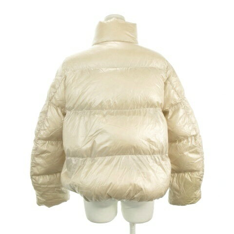 【中古】ユニクロ UNIQLO ULTRA LIGHT DOWN ダウンジャケット ポーチ付き M ライトベージュ スタンドカラー 長袖 /AH28 ■ECA004 レディース 【ベクトル 古着】 260416