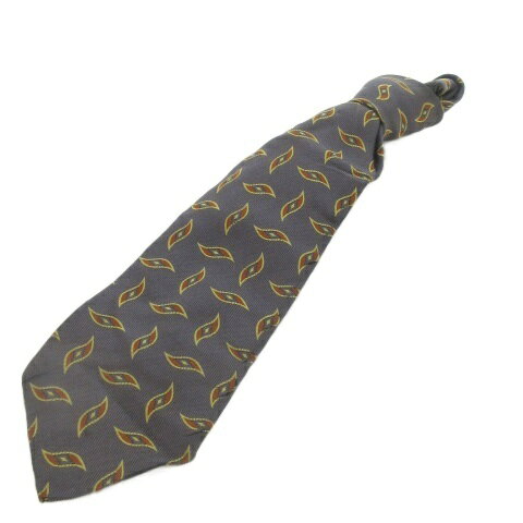 【中古】ラルフローレン RALPH LAUREN ネクタイ 絹 シルク グレー 総柄 /CK25 ■GY59 メンズ 【ベクトル 古着】 260420ブランドラルフローレン RALPH LAUREN表記サイズサイズ表記なし(実寸サイズをご覧ください)実寸サイズ大剣：9cm　全長：138cm　　素材絹色グレー状態スレ、目よれ、シミ汚れが見受けられますが、その他には目立った汚れやダメージはなく、問題なくご使用いただける商品です ※あくまでも中古品ですので掲載写真や記載内容をご確認いただき、ご理解の上ご購入ください。付属品なし商品のお問い合わせの回答を休止しております。＊各商品ページの商品詳細等をご確認の上ご購入ください。【中古】ラルフローレン RALPH LAUREN ネクタイ 絹 シルク グレー 総柄 /CK25 ■GY59 メンズ 【ベクトル 古着】 260420状態ランク　”AB”詳細については、下記および「状態ランクについて」ページをご覧ください。未使用・新品の商品ほぼ新品同様の商品使用感が少なく、かなり状態の良い商品使用感はあるが、傷や汚れの少ない商品使用感の他、傷や汚れが見られる商品かなり大きな傷みがある難あり商品※S〜CランクはUSED品となりますので、使用感をご理解の上でご入札下さい。状態ランクについてinformationブランドラルフローレン RALPH LAUREN表記サイズサイズ表記なし(実寸サイズをご覧ください)実寸サイズ大剣：9cm　全長：138cm　　素材絹色グレー状態スレ、目よれ、シミ汚れが見受けられますが、その他には目立った汚れやダメージはなく、問題なくご使用いただける商品です ※あくまでも中古品ですので掲載写真や記載内容をご確認いただき、ご理解の上ご購入ください。付属品なし商品のお問い合わせの回答を休止しております。＊各商品ページの商品詳細等をご確認の上ご購入ください。本商品は一点物です他サイトや店舗にて販売している商品です。多少のお時間差にて欠品になることもございます。予めご了承頂ますようお願い致します。ベクトル・サイズガイドはこちらこの商品と同じブランドの商品を見る