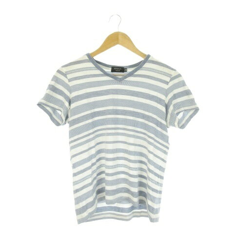 【中古】エポカ ウォモ EPOCA UOMO Tシャツ 46 青 ブルー ストライプ柄 Vネック 半袖 /CK4 ■ECD004 メンズ 【ベクトル 古着】 260512ブランドエポカ ウォモ EPOCA UOMO表記サイズ46実寸サイズ肩幅：41cm　身幅：49cm　着丈：60cm　袖丈：17cm　　素材綿 レーヨン 指定外繊維(リヨセル)色青 ブルー状態多少の使用感は見受けられますが、傷や汚れはなく、問題なくご使用いただける商品です ※あくまでも中古品ですので掲載写真や記載内容をご確認いただき、ご理解の上ご購入ください。商品のお問い合わせの回答を休止しております。＊各商品ページの商品詳細等をご確認の上ご購入ください。【中古】エポカ ウォモ EPOCA UOMO Tシャツ 46 青 ブルー ストライプ柄 Vネック 半袖 /CK4 ■ECD004 メンズ 【ベクトル 古着】 260512状態ランク　”A”詳細については、下記および「状態ランクについて」ページをご覧ください。未使用・新品の商品ほぼ新品同様の商品使用感が少なく、かなり状態の良い商品使用感はあるが、傷や汚れの少ない商品使用感の他、傷や汚れが見られる商品かなり大きな傷みがある難あり商品※S〜CランクはUSED品となりますので、使用感をご理解の上でご入札下さい。状態ランクについてinformationブランドエポカ ウォモ EPOCA UOMO表記サイズ46実寸サイズ肩幅：41cm　身幅：49cm　着丈：60cm　袖丈：17cm　　素材綿 レーヨン 指定外繊維(リヨセル)色青 ブルー状態多少の使用感は見受けられますが、傷や汚れはなく、問題なくご使用いただける商品です ※あくまでも中古品ですので掲載写真や記載内容をご確認いただき、ご理解の上ご購入ください。商品のお問い合わせの回答を休止しております。＊各商品ページの商品詳細等をご確認の上ご購入ください。本商品は一点物です他サイトや店舗にて販売している商品です。多少のお時間差にて欠品になることもございます。予めご了承頂ますようお願い致します。ベクトル・サイズガイドはこちらこの商品と同じブランドの商品を見る