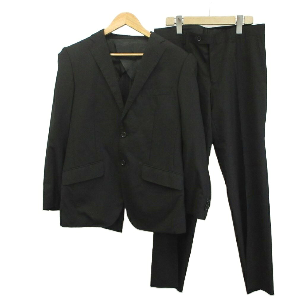【中古】ロロピアーナ LoroPiana スーツ セットアップ フォーマル 92A5 黒 ブラック 長袖 2つボタン ノッチドラペル /YU ■ECD004 メンズ 【ベクトル 古着】 260508表記サイズ92A5実寸サイズジャケット 肩幅：43cm　ジャケット 身幅：48cm　ジャケット 袖丈：60cm　ジャケット 着丈：70cm　パンツ ウエスト：82cm　パンツ もも幅：27cm　パンツ 裾幅：20cm　パンツ 股上：23cm　パンツ 股下：72cm　　素材ジャケット 表地 毛、絹 裏地 胴裏 キュプラ、ポリエステル 袖裏 キュプラ パンツ 毛、絹色黒 ブラック状態品質表示タグにマジックで数字の書き込みがございます。 その他に目立ったダメージはなく、問題なくご使用いただける商品です。 ※あくまでも中古品ですので掲載写真や記載内容をご確認いただき、ご理解の上ご購入ください。付属品付属品なし備考全日本紳士服産業協議会商品のお問い合わせの回答を休止しております。＊各商品ページの商品詳細等をご確認の上ご購入ください。【中古】ロロピアーナ LoroPiana スーツ セットアップ フォーマル 92A5 黒 ブラック 長袖 2つボタン ノッチドラペル /YU ■ECD004 メンズ 【ベクトル 古着】 260508状態ランク　”AB”詳細については、下記および「状態ランクについて」ページをご覧ください。未使用・新品の商品ほぼ新品同様の商品使用感が少なく、かなり状態の良い商品使用感はあるが、傷や汚れの少ない商品使用感の他、傷や汚れが見られる商品かなり大きな傷みがある難あり商品※S〜CランクはUSED品となりますので、使用感をご理解の上でご入札下さい。状態ランクについてinformation表記サイズ92A5実寸サイズジャケット 肩幅：43cm　ジャケット 身幅：48cm　ジャケット 袖丈：60cm　ジャケット 着丈：70cm　パンツ ウエスト：82cm　パンツ もも幅：27cm　パンツ 裾幅：20cm　パンツ 股上：23cm　パンツ 股下：72cm　　素材ジャケット 表地 毛、絹 裏地 胴裏 キュプラ、ポリエステル 袖裏 キュプラ パンツ 毛、絹色黒 ブラック状態品質表示タグにマジックで数字の書き込みがございます。 その他に目立ったダメージはなく、問題なくご使用いただける商品です。 ※あくまでも中古品ですので掲載写真や記載内容をご確認いただき、ご理解の上ご購入ください。付属品付属品なし備考全日本紳士服産業協議会商品のお問い合わせの回答を休止しております。＊各商品ページの商品詳細等をご確認の上ご購入ください。本商品は一点物です他サイトや店舗にて販売している商品です。多少のお時間差にて欠品になることもございます。予めご了承頂ますようお願い致します。ベクトル・サイズガイドはこちらこの商品と同じブランドの商品を見る