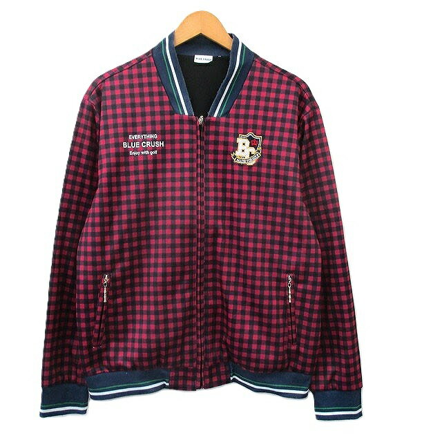 【中古】ブルークラッシュ BLUE CRUSH ゴルフウェア ブルゾン 裏メッシュ ギンガムチェック XL レッド 赤 /KT9 ■ECA006 メンズ 【ベクトル 古着】 260611表記サイズXL実寸サイズ身幅：約56cm　着丈：約70cm　ゆき丈：約90cm　　素材ポリエステル色レッド ブラック 仕様フルジップ状態首周りにダメージがございますが、その他に目立ったダメージはなく、問題なくご使用いただける商品です。 ※全体的に中古品としての使用感と上記のようなダメージがありますが、通常使用には支障のない商品です。商品のお問い合わせの回答を休止しております。＊各商品ページの商品詳細等をご確認の上ご購入ください。【中古】ブルークラッシュ BLUE CRUSH ゴルフウェア ブルゾン 裏メッシュ ギンガムチェック XL レッド 赤 /KT9 ■ECA006 メンズ 【ベクトル 古着】 260611状態ランク　”AB”詳細については、下記および「状態ランクについて」ページをご覧ください。未使用・新品の商品ほぼ新品同様の商品使用感が少なく、かなり状態の良い商品使用感はあるが、傷や汚れの少ない商品使用感の他、傷や汚れが見られる商品かなり大きな傷みがある難あり商品※S〜CランクはUSED品となりますので、使用感をご理解の上でご入札下さい。状態ランクについてinformation表記サイズXL実寸サイズ身幅：約56cm　着丈：約70cm　ゆき丈：約90cm　　素材ポリエステル色レッド ブラック 仕様フルジップ状態首周りにダメージがございますが、その他に目立ったダメージはなく、問題なくご使用いただける商品です。 ※全体的に中古品としての使用感と上記のようなダメージがありますが、通常使用には支障のない商品です。商品のお問い合わせの回答を休止しております。＊各商品ページの商品詳細等をご確認の上ご購入ください。本商品は一点物です他サイトや店舗にて販売している商品です。多少のお時間差にて欠品になることもございます。予めご了承頂ますようお願い致します。ベクトル・サイズガイドはこちらこの商品と同じブランドの商品を見る
