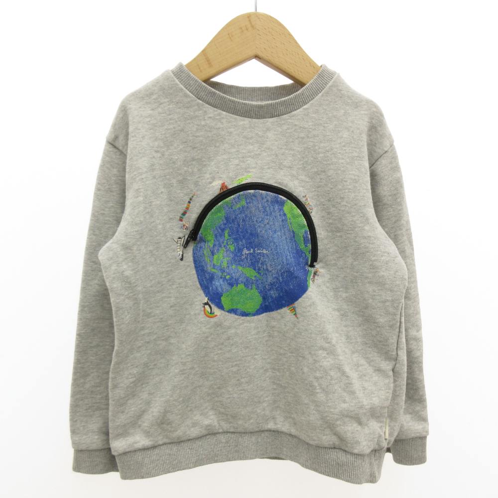 【中古】ポールスミス PAUL SMITH 地球プリント スウェット トレーナー フロントポッケ 男の子 110 グレー /GV ■GY14 キッズ 【ベクトル 古着】 251223ブランドポールスミス PAUL SMITH表記サイズ110実寸サイズ肩幅：30cm　身幅：34cm　着丈：39cm　袖丈：35cm　　素材本体 綿 ポリエステル リブ 綿 ポリウレタン色グレー仕様裏毛 ポケット×1状態・全体的に毛羽立ち、薄シミ汚れ ・プリントのひび割れ その他に目立ったダメージはなく、問題なくご使用いただける商品です。 ※あくまでも中古品ですので掲載写真や記載内容をご確認いただき、ご理解の上ご購入ください。備考3623203-128 (株)ナルミヤインターナショナル こちらのお品物は店舗で保管しておらず、店頭販売出来かねます。（※お取り寄せも出来かねます）商品のお問い合わせの回答を休止しております。＊各商品ページの商品詳細等をご確認の上ご購入ください。【中古】ポールスミス PAUL SMITH 地球プリント スウェット トレーナー フロントポッケ 男の子 110 グレー /GV ■GY14 キッズ 【ベクトル 古着】 251223状態ランク　”AB”詳細については、下記および「状態ランクについて」ページをご覧ください。未使用・新品の商品ほぼ新品同様の商品使用感が少なく、かなり状態の良い商品使用感はあるが、傷や汚れの少ない商品使用感の他、傷や汚れが見られる商品かなり大きな傷みがある難あり商品※S〜CランクはUSED品となりますので、使用感をご理解の上でご入札下さい。状態ランクについてinformationブランドポールスミス PAUL SMITH表記サイズ110実寸サイズ肩幅：30cm　身幅：34cm　着丈：39cm　袖丈：35cm　　素材本体 綿 ポリエステル リブ 綿 ポリウレタン色グレー仕様裏毛 ポケット×1状態・全体的に毛羽立ち、薄シミ汚れ ・プリントのひび割れ その他に目立ったダメージはなく、問題なくご使用いただける商品です。 ※あくまでも中古品ですので掲載写真や記載内容をご確認いただき、ご理解の上ご購入ください。備考3623203-128 (株)ナルミヤインターナショナル こちらのお品物は店舗で保管しておらず、店頭販売出来かねます。（※お取り寄せも出来かねます）商品のお問い合わせの回答を休止しております。＊各商品ページの商品詳細等をご確認の上ご購入ください。本商品は一点物です他サイトや店舗にて販売している商品です。多少のお時間差にて欠品になることもございます。予めご了承頂ますようお願い致します。ベクトル・サイズガイドはこちらこの商品と同じブランドの商品を見る