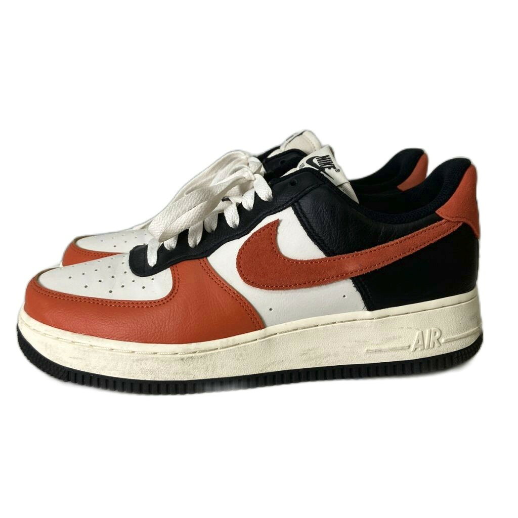ナイキ NIKE Air Force 1 Low '07 LV8 スニーカー シューズ 27cm オレンジ HQ4987-010 メンズ 260512