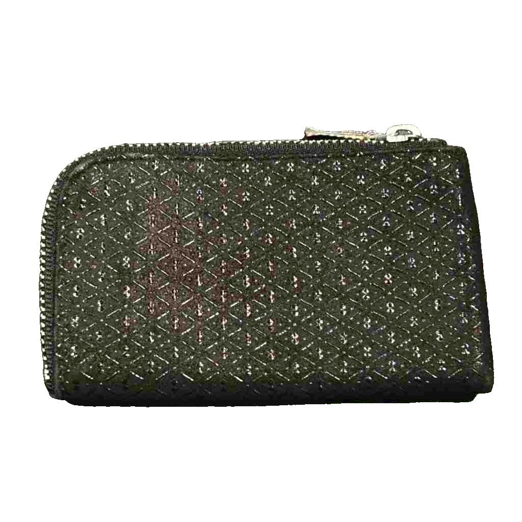 【中古】印傳屋 INDEN‐YA INDENYA コインケース 小銭入れ 財布 ブラック ■GY06 メンズ レディース 【ベクトル 古着】 260622ブランド印傳屋 INDEN‐YA INDENYA実寸サイズヨコ：約11cm　タテ：約7cm　マチ：約1cm　　色黒 ブラック 状態使用感が少なく、かなり状態の良い商品です。 ※あくまでも中古品ですので掲載写真や記載内容をご確認いただき、ご理解の上ご購入ください。商品のお問い合わせの回答を休止しております。＊各商品ページの商品詳細等をご確認の上ご購入ください。【中古】印傳屋 INDEN‐YA INDENYA コインケース 小銭入れ 財布 ブラック ■GY06 メンズ レディース 【ベクトル 古着】 260622状態ランク　”A”詳細については、下記および「状態ランクについて」ページをご覧ください。未使用・新品の商品ほぼ新品同様の商品使用感が少なく、かなり状態の良い商品使用感はあるが、傷や汚れの少ない商品使用感の他、傷や汚れが見られる商品かなり大きな傷みがある難あり商品※S〜CランクはUSED品となりますので、使用感をご理解の上でご入札下さい。状態ランクについてinformationブランド印傳屋 INDEN‐YA INDENYA実寸サイズヨコ：約11cm　タテ：約7cm　マチ：約1cm　　色黒 ブラック 状態使用感が少なく、かなり状態の良い商品です。 ※あくまでも中古品ですので掲載写真や記載内容をご確認いただき、ご理解の上ご購入ください。商品のお問い合わせの回答を休止しております。＊各商品ページの商品詳細等をご確認の上ご購入ください。本商品は一点物です他サイトや店舗にて販売している商品です。多少のお時間差にて欠品になることもございます。予めご了承頂ますようお願い致します。ベクトル・サイズガイドはこちらこの商品と同じブランドの商品を見る