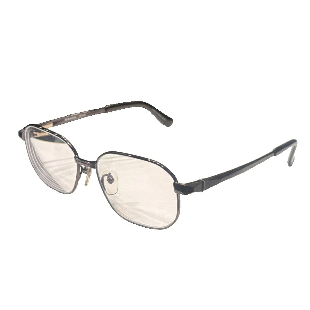 【中古】眼鏡市場 メガネ めがね 度あり 52□14-140 茶 ブラウン ■GY99 レディース 【ベクトル 古着】 260428表記サイズ52□14-140実寸サイズレンズの大きさ：5×4cm　フレーム：12cm　テンプル：15cm　　色茶 ブラウン状態・レンズに小傷がございます。 その他に目立ったダメージはなく、問題なくご使用いただける商品です。 ※あくまでも中古品ですので掲載写真や記載内容をご確認いただき、ご理解の上ご購入ください。付属品ケース商品のお問い合わせの回答を休止しております。＊各商品ページの商品詳細等をご確認の上ご購入ください。【中古】眼鏡市場 メガネ めがね 度あり 52□14-140 茶 ブラウン ■GY99 レディース 【ベクトル 古着】 260428状態ランク　”AB”詳細については、下記および「状態ランクについて」ページをご覧ください。未使用・新品の商品ほぼ新品同様の商品使用感が少なく、かなり状態の良い商品使用感はあるが、傷や汚れの少ない商品使用感の他、傷や汚れが見られる商品かなり大きな傷みがある難あり商品※S〜CランクはUSED品となりますので、使用感をご理解の上でご入札下さい。状態ランクについてinformation表記サイズ52□14-140実寸サイズレンズの大きさ：5×4cm　フレーム：12cm　テンプル：15cm　　色茶 ブラウン状態・レンズに小傷がございます。 その他に目立ったダメージはなく、問題なくご使用いただける商品です。 ※あくまでも中古品ですので掲載写真や記載内容をご確認いただき、ご理解の上ご購入ください。付属品ケース商品のお問い合わせの回答を休止しております。＊各商品ページの商品詳細等をご確認の上ご購入ください。本商品は一点物です他サイトや店舗にて販売している商品です。多少のお時間差にて欠品になることもございます。予めご了承頂ますようお願い致します。ベクトル・サイズガイドはこちらこの商品と同じブランドの商品を見る