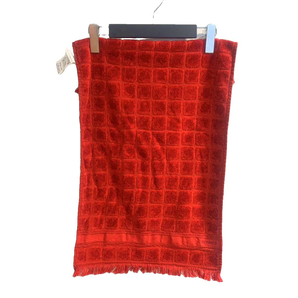 【中古】エルメス HERMES 美品 フェイスタオル コットン 赤 レッド レディース 【ベクトル 古着】 260722 auc-vector-21133385 ブランド古着の買取販売ベクトル パッケージ画像