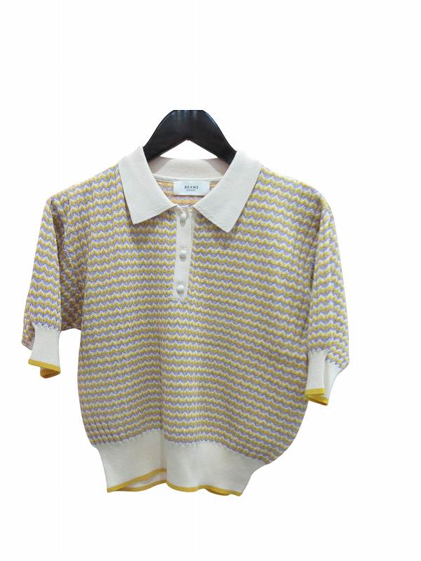 【中古】未使用品 ビームスハート BEAMS HEART ジャガーニットポロ レディース 【ベクトル 古着】 260705ブランドビームスハート BEAMS HEART表記サイズ表記なし実寸サイズ肩幅：43cm　身幅：51cm　着丈：49cm　袖丈：25cm　　素材ポリエステル60 レーヨン40色オレンジベージュ状態・タグはありませんが、新品同様の商品です。 ※未使用品・新品同様の商品ではございますが、一度は一般の方の手に渡り、個人で保管されていた商品です。また、保管・陳列時の薄いスレなど微細な状態変化が見られる場合がございます。ご理解の上ご購入ください。 商品のお問い合わせの回答を休止しております。＊各商品ページの商品詳細等をご確認の上ご購入ください。【中古】未使用品 ビームスハート BEAMS HEART ジャガーニットポロ レディース 【ベクトル 古着】 260705状態ランク　”S”詳細については、下記および「状態ランクについて」ページをご覧ください。未使用・新品の商品ほぼ新品同様の商品使用感が少なく、かなり状態の良い商品使用感はあるが、傷や汚れの少ない商品使用感の他、傷や汚れが見られる商品かなり大きな傷みがある難あり商品※S〜CランクはUSED品となりますので、使用感をご理解の上でご入札下さい。状態ランクについてinformationブランドビームスハート BEAMS HEART表記サイズ表記なし実寸サイズ肩幅：43cm　身幅：51cm　着丈：49cm　袖丈：25cm　　素材ポリエステル60 レーヨン40色オレンジベージュ状態・タグはありませんが、新品同様の商品です。 ※未使用品・新品同様の商品ではございますが、一度は一般の方の手に渡り、個人で保管されていた商品です。また、保管・陳列時の薄いスレなど微細な状態変化が見られる場合がございます。ご理解の上ご購入ください。 商品のお問い合わせの回答を休止しております。＊各商品ページの商品詳細等をご確認の上ご購入ください。本商品は一点物です他サイトや店舗にて販売している商品です。多少のお時間差にて欠品になることもございます。予めご了承頂ますようお願い致します。ベクトル・サイズガイドはこちらこの商品と同じブランドの商品を見る