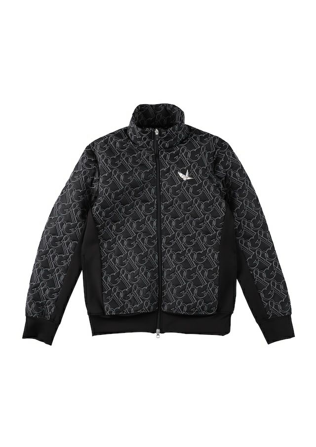 1PIU1UGUALE3 113 GOLF QUILTING BLOUSON ウノピゥウノウグァーレトレ ゴルフ ウノピュ メンズ キルティングブルゾン BLACK ブラック【GRB134-GPE019】 1PIU1UGUALE3 GOLF 日本から世界に向けて発信するブランドとして世界中の上質な素材を贅沢に使用しラグジュアリーな商品を リリースし続ける1PIU1UGUALE3。 ハイエンドラグジュアリーブランドが、提案する高いデザイン性とスポーツの機能美を併せ持ち上質を知る全てのプレイヤーの為のウェアとしてリリース!! 革新的なハイテク素材を採用し、ただ派手な物ではなくテーラーリングを得意とする同ブランドならではの立体パターンにより洗練された高いデザイン性と最高のフィッティングを兼ね備え着る者全てに高揚感と優越感をもたらします。 商品説明 撥水性・防風性を備えた高性能素材により、天候に左右されない快適さを実現。 軽量設計ながら保温性も確保し、秋冬のラウンドに最適です。 キルティングとジャージー生地の切り替えは、デザイン性はもちろん機能性を向上させています。 立体的なシルエットは、動きやすさを引き出しながらも気品を纏います。 上下の組み合わせで、統一感ある大人のゴルフスタイルを演出いたします。 在庫わずかにつきお早めに！！！ ※在庫反映は定期的に行っておりますが、万が一品切れの際はご容赦下さい。 ※北海道・沖縄は送料無料表示の場合でも、追加料金がかかります。 （楽天のシステム上、勝手に無料表示されてしまうので、申し訳ございませんがご了承下さい。） 北海道　1,000円 沖縄　　2,000円 ※お客様都合でのご返品は出来かねますのでお気を付け下さい！