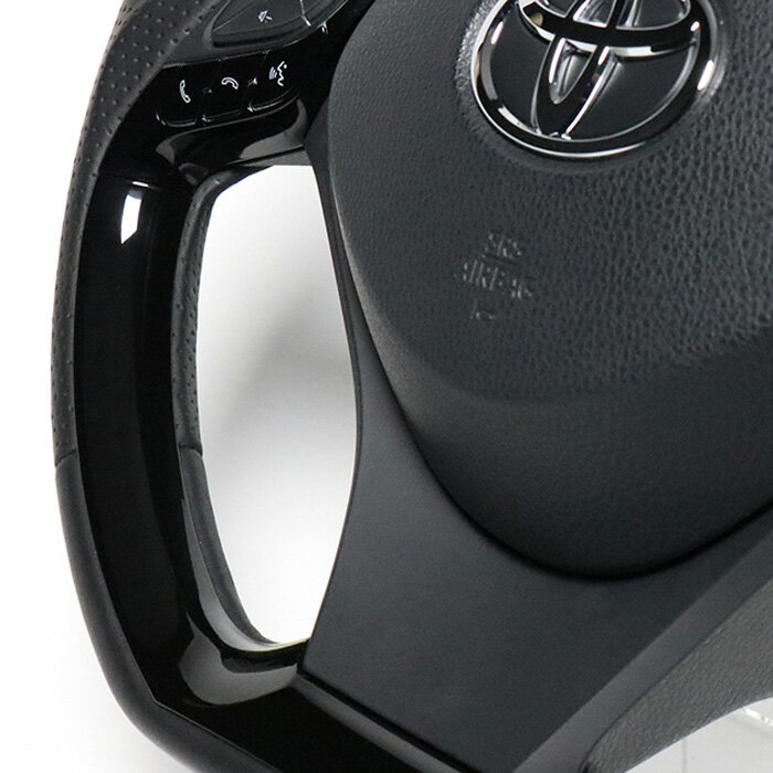 REAL パールレッドプレート/ピアノブラック [C-HR NGX10 NGX50 ZYX10 ZYX11] レアル ステアリング 送料無料(沖縄・離島除く)