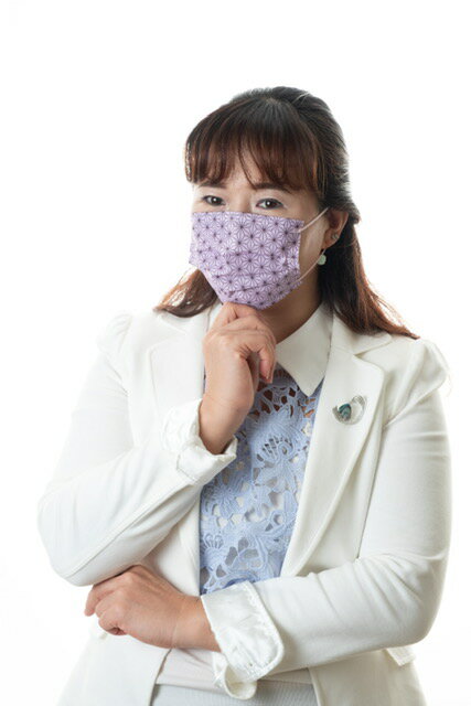 鬼滅の刃　きめつのやいば　麻の葉柄　不織布マスク　7枚入り　大人用　サイズ17.5cmx9.5cm　日本製　送料無料　普通郵便で発送（約1週間でお届け）代引不可　京マスク