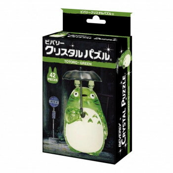 このパズルは透明のピースを組み上げる立体ジグソーパズルです。完成すると、クリスタルのように美しく輝くインテリアとして楽しめます。雨傘をさすトトロが出来上がります。サイズ個装サイズ：10×15×5cm重量個装重量：174g仕様42ピース対象年齢:7歳以上生産国中国※複数個ご購入の場合、別途送料が発生する場合がございます。※ラッピング・のし未対応です※送り先が北海道・沖縄・離島への配送は、追加送料をご請求となる可能性がございます。　その場合は当店にて注文確認後、別途追加送料のご連絡をさせていただきます。※在庫切れの場合、ご注文をキャンセルとさせて頂く場合がございます。　予めご了承ください。fk094igrjs