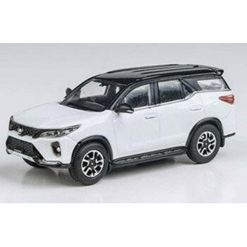JADI B トヨタ フォーチュナー 23 プラチナホワイト RHD 1/64スケール PB65721