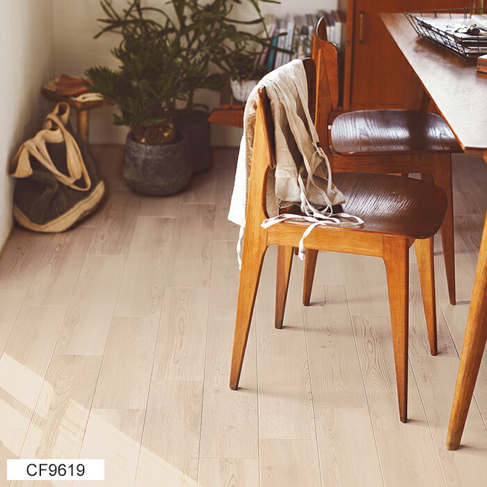 東リ クッションフロア (R) 生地サンプル ホワイトシェンナパイン CF9619