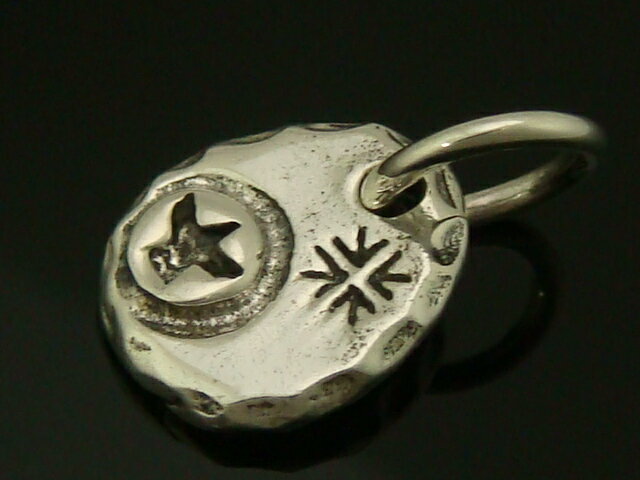 シルバー925 鷲の描かれた小さなペンダントヘッド インディアン11 動物 アニマル silver925 シルバーア..