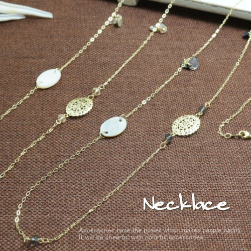 \半額★50%OFF/均等な感覚にシェルとゴールドのパーツを配置したステーションタイプのネックレス レディースネックレス 21'10