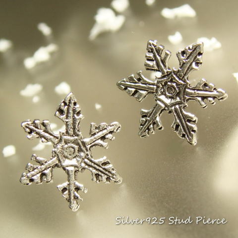 シルバーピアス スノークリスタル大きな雪印がキレイな雪の結晶ピアス シルバー925 silver925 シルバーアクセサリー スタッドピアス レディースピアス