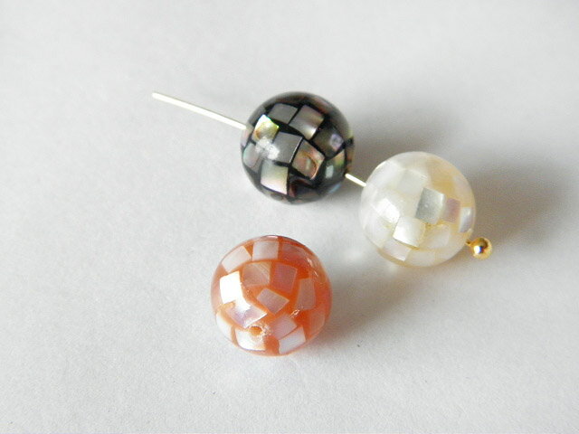 モザイクシェルのビーズ10mm 2個 マザーオブパール 和風 アクセサリー MOP-15 GreenRoseYumi