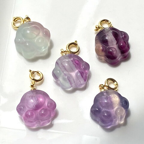 フローライト 肉球 天然石 チャーム カニカン ペンダントトップ 1個 tb-496 GreenRoseYumi