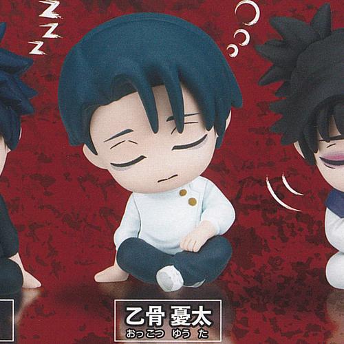 タカラトミーアーツ 400円カプセル自販機商品の単品販売です。肩ズン Fig 呪術廻戦 参 より【乙骨 憂太】です。■サイズ：約4.8cm■商品は新品ですが、カプセルは付きません。　付属のミニブック（説明書）は付きますが、　ガシャポン玩具の特性上、当初より折れ及びシワがある場合がございます。★集めて楽しいシリーズをこの機会にぜひコレクションに加えてください!　遊youなら、ガチャガチャ 食玩 フィギュア 限定 非売品のアミューズメント景品から、レアなカード おもちゃ　キャラクター グッズなどのコレクターズ アイテムが単品からSETまでゲットできちゃいます!※こちらの商品は宅配便のみのお届けとなります。　メール便を選択された場合は宅配便の送料に訂正させていただきます。