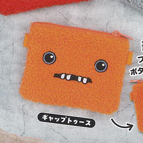 タカラトミーアーツ 500円カプセル自販機商品の単品販売です。FUGGLER ファグラー もふもふ ポーシェット Vol 2 より【ギャップトゥース】です。■サイズ：約9.0×11.5cm■商品は新品ですが、カプセルは付きません。　付属のミニブック（説明書）は付きますが、　ガシャポン玩具の特性上、当初より折れ及びシワがある場合がございます。★集めて楽しいシリーズをこの機会にぜひコレクションに加えてください!　遊youなら、ガチャガチャ 食玩 フィギュア 限定 非売品のアミューズメント景品から、レアなカード おもちゃ　キャラクター グッズなどのコレクターズ アイテムが単品からSETまでゲットできちゃいます!※こちらの商品は宅配便のみのお届けとなります。　メール便を選択された場合は宅配便の送料に訂正させていただきます。