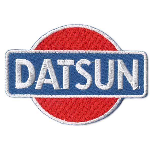 メール便可 ワッペン DATSUN B S (8x5.8cm) 手芸 パッチ アメ雑 アメリカン雑貨 カスタム モーター ヴィンテージ パッチワーク アメリカ US ホットロッド アメ車 バイク ツーリング 0404