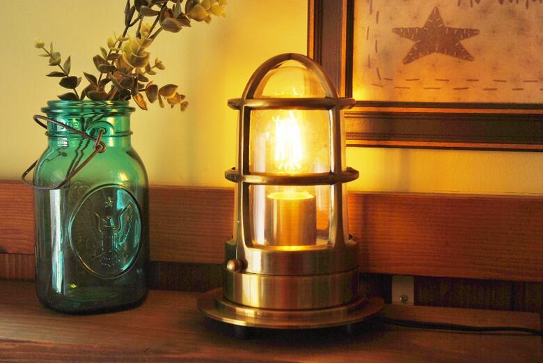 ランプ 潜水艦ランプ タイプ 送料無料 サブマリン ヴィンテージ テーブルランプ ビンテージ ニッケル ブロンズ LED レトロ アンティーク スタンド ランプ アメリカン カントリー インテリア 雑貨 北欧 電気 LED 省電力 安い 渋い 昭和レトロ 海中電灯 ネオクラシック 渋いのサムネイル