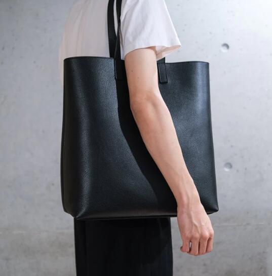 ITALIAN LEATHER CASUAL TOTE