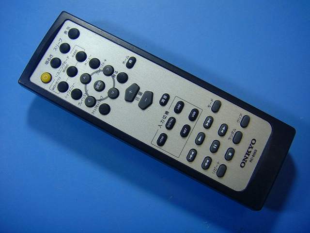 【商品情報】 メーカー：オンキョー ONKYO 型番：RC-856S 付属品：本体（写真内の物ですべてになります） ※電池カバー、バッテリー、充電器、コード、ふた カバー、枠等の付属品は写真に写ってない場合付属しません。 【商品の状態に関し...