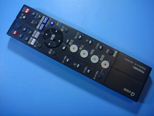 【商品情報】 メーカー：東芝 型番：SE-R0234 付属品：本体（写真内の物ですべてになります） ※電池カバー、バッテリー、充電器、コード、ふた カバー、枠等の付属品は写真に写ってない場合付属しません。 【商品の状態に関して】 使用感、スレキズ、日焼け、汚れ等あります。 【状態に関して】 ・割れ、さび、日焼け、変色等写真よりご判断下さい。 ・給湯器等の水回りリモコンの水垢汚れは写真よりご判断下さい。 ・配線ありの商品に関して、切り具合は、写真よりご判断下さい。 ・電池ケース内、その他にさびがある場合写真に掲載致します。 ・商品の色見はご利用のパソコンやモニターの環境により、 実物と多少異なる場合がございます、ご了承下さい。 【赤外線による動作確認ができる商品に関して】 赤外線による動作確認ができる商品は、下記以外の全ボタン動作確認しております。 時刻合わせ、タイマー設定ボタンは動作確認をしていない為、動作保証対象外となります。 不具合がある場合は、上記の（商品の状態に関して）の欄に記載いたします。 赤外線による動作確認がとれる主なリモコンは下記になります。 家庭用エアコン、テレビ、レコーダー、オーディオ、照明などのリモコンです。 ※一部赤外線タイプではない商品がございます。その場合は動作未確認のため、 動作保証は、下記の給湯器などのリモコンと同じ扱いとなります。 【業務エアコン、給湯器、子機等に関して】 本体がない為動作確認は行っておりません。 万が一、不具合の額ご返金致します。(到着7日以内に限ります) ※取付前に必ず業者の方に動作確認をしてもらって下さい。 【充電器、バッテリー等がある商品に関して】 バッテリー、充電器、コード等写真に写ってる場合は付属します。 ※バッテリーは、消耗品の為、動作補償対象外になります。 使用可能か、寿命等も不明です。 【商品の清掃に関して】 できるだけ販売価格を抑えるため、全体的に簡易清掃になります。 商品に管理番号を貼り保管しているため、テープの粘着部が 残る場合がございます。上記、ご了承ください。 【発送に関して】 全国一律送料無料（日本郵便） ※離島・一部地域でも追加送料はかかりません。 厚み3cm以内はクリックポストで発送致します 厚み3cm以上はレターパックで発送致します。 13時までのお支払いの場合、当日発送致します。 13時以降のお支払いの場合、翌日発送致します。 ※交通状況、天候、当社の都合等で変更になる場合があります。 もちろんその場合も送料無料です。 【不良品返金保証に関して】 商品説明に記載が無い破損、不具合がある場合ご返金致します。　　　 到着後7日間以内にメール又はお電話にてご連絡下さい。 お客様都合による返品・交換は受付けておりません。ご了承下さい。 【ストア情報】 会社名：オークショップ 電話番号：076-201-8087 免許情報：古物商許可証　第511070011425号/石川県公安委員会　