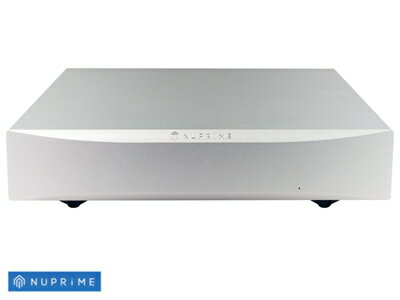 トップページ＞ &nbsp; NuPrime STA-9X Stereo amp bridgeable into a 330W mono amp ブリッジ動作でモノラル使用可能なA+D 級ステレオアンプ STA-9Xは上位機種AMG-STAの設計技術を継承し、STA-9をベースに新たに製作された出力2×130WクラスA+D級のステレオアンプです。さらにステレオモードからモノラルモードへのBTL接続で330Wモノラルパワーアンプとしても使用可能。 偶数次高調波回路を強化し、豊かな質感の音色とハーモニクス、驚くべきダイナミクス、絶妙なローレベルのディテール、そして深い静寂を背景とした次元の高いサウンドステージという理想的なバランスを実現しています。 &nbsp; 機能 シングルエンドA+D級アンプ設計 &nbsp; 高インピーダンスシングルエンド非負帰還アンプ回路とクラスDパワーステージを組み合わせることで、驚くべきスピードと明瞭さで音楽を暖かく、またダイナミックに再生。 &nbsp; ステレオモードからモノラルモードへBLT接続で切り替え可能 &nbsp; 真空管アンプのような魅力的な特性を備えるために偶数次高調波（H2）回路を強化 STA-9よりも130％高い出力電流駆動能力により、低インピーダンススピーカーのダイナミック性とパワーが向上 NuPrime独自の発振回路を使用してパルス幅変調を生成することにより、従来のクラスD級アンプをはるかに超える750kHzのスイッチング周波数で動作 &nbsp; 高周波ノイズを低減し、低周波性能を強化するための高効率トロイダルトランスを備えた新リニア電源を採用 &nbsp; NuPrime独自のアイソレーションフィートの減衰効果は、オーディオパフォーマンスを低下させる振動を吸収してキャンセル &nbsp; 信号経路は、コンデンサーの架橋を避けることで、純粋に音楽を楽しめるDCレベルの周波数特性を実現 &nbsp; &nbsp;