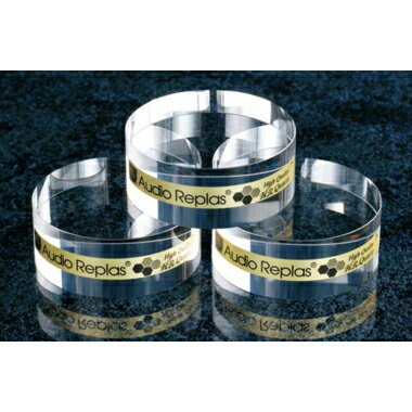 AUDIO REPLAS　OPT-100HG SS HR 超高純度HG HRシリーズ　鏡面仕上げ OPT-100HG SS HR ■寸法/φ50mm×20mm ■仕上げ/スーパーサーフェイス 当社の最高峰モデル。容積、仕上げ、材質、倍音構築、振動処理能力、全てが機器の性能を余すところ無く発揮してくれます。拘りのハイエンド機器に最適です。