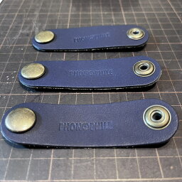 PHONOPHILE　PP-A04/BLUE(青）　コード巻き取りホルダー（3個入り）　PPA04　国産栃木レザー（牛革）