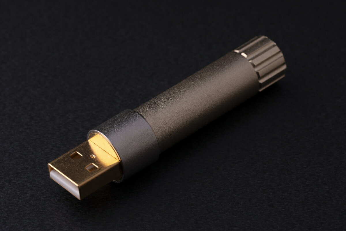 KOJO TECHNOLOGY 光城精工 Crystal EpUA-G スティック型仮想アース（USB typeAプラグ/1本）［メーカー..