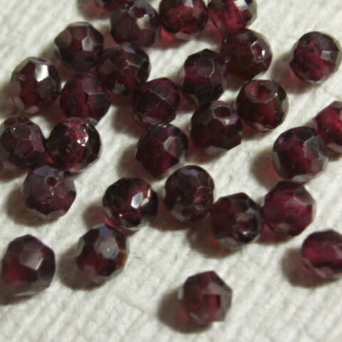 [HA103]天然石ビーズ　ガーネット　ラウンドカット　4mm　7ケ