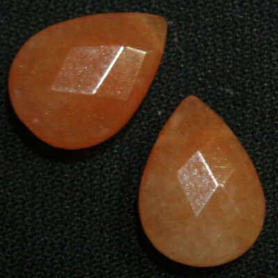 Genuine, Semi-Precious Stones - [HA014]天然石ビーズ　レッドアベンチュリン　フラットドロップカット横穴　約10×14mm　2ケ