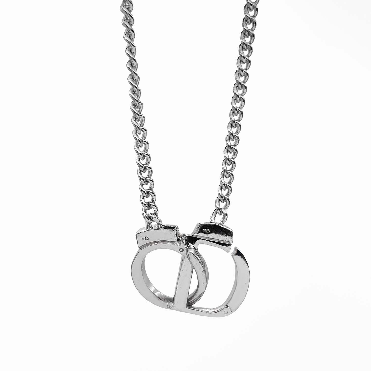 Other - Dior ディオール 手錠 ネックレス handcuffs ペンダント CDロゴ シルバー KA-020 【中古】