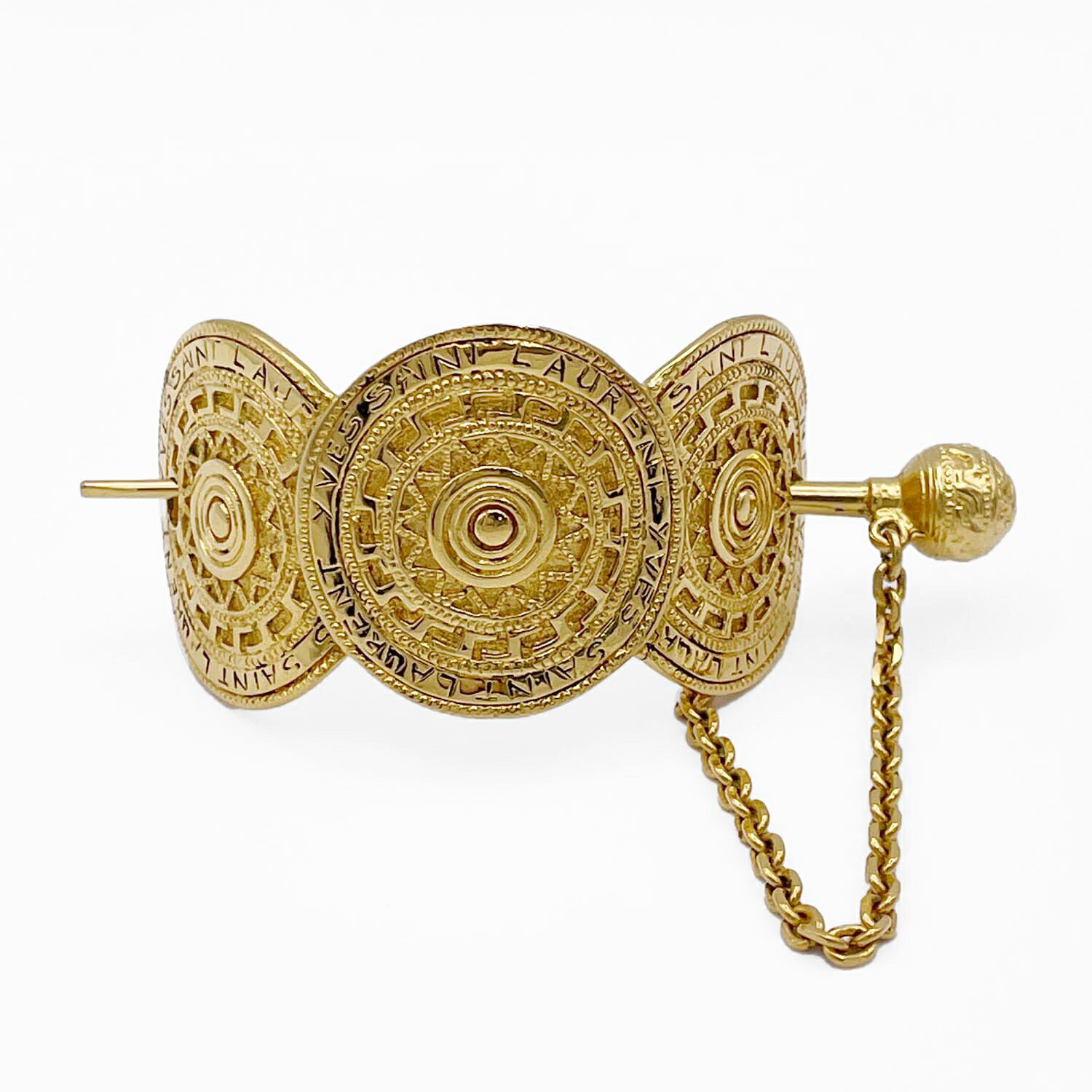 Yves Saint Laurent イヴサンローラン か