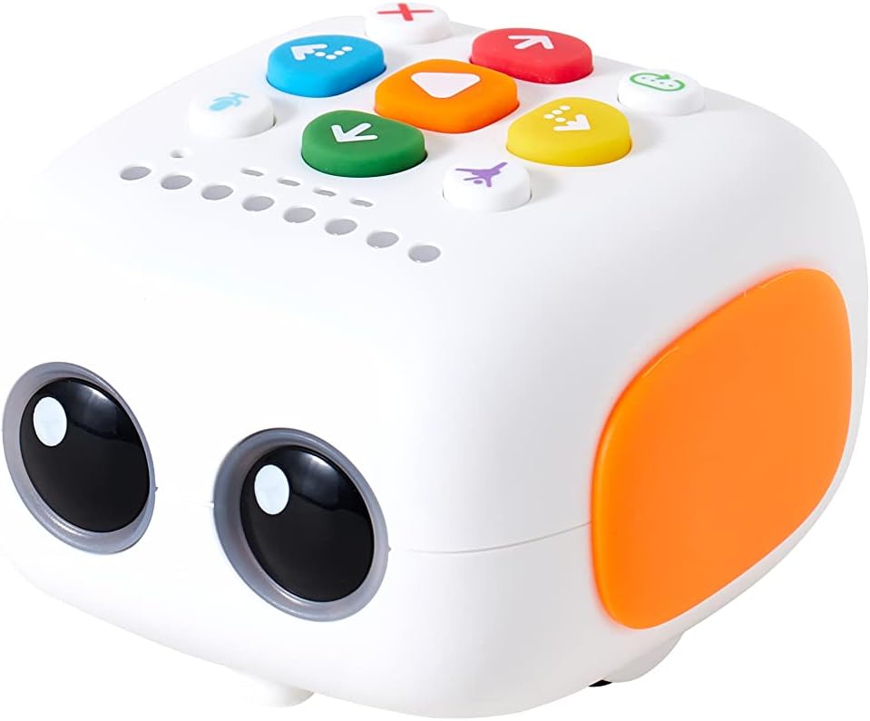 テイルボット プロセット Tale-Bot Pro 3歳から楽しく遊んで学べるプログラミングおしゃべりロボット。パソコンやタブレットは不要。ロボットがおしゃべりをしながら遊びかたを教えてくれ、楽しくプログラミングを学ぶことができます。8か国語の切り替えが可能で、プログラミングと一緒に外国語も学べます! ●テイルボット(ロボット)の上のボタンを押すだけで、簡単にプログラミングできる! ボタンと同じ色のLEDでプログラムがわかります。 ●ダンス、録音など楽しい機能が盛りだくさん! 6種類のダンスをランダムに楽しめます。最大30秒まで音声を録音できます。 ●マップ全10種類(両面)＋フリーマップ2種 テイルボットをマップに置くと自動的におしゃべりをしながら遊びをガイド。全10種類のマップを使って、数字、形、色、音楽などさまざまなことが学べます。 ●ステッカーブックレット1冊(全12ページ・98枚) ステッカーブックレットに貼れるステッカーは「反対ことば」、「乗り物」、「宝探し」などテーマごとのセットになっています。また、ファンクションステッカーには、シグナル、トラップ、目的地のステッカーがあります。