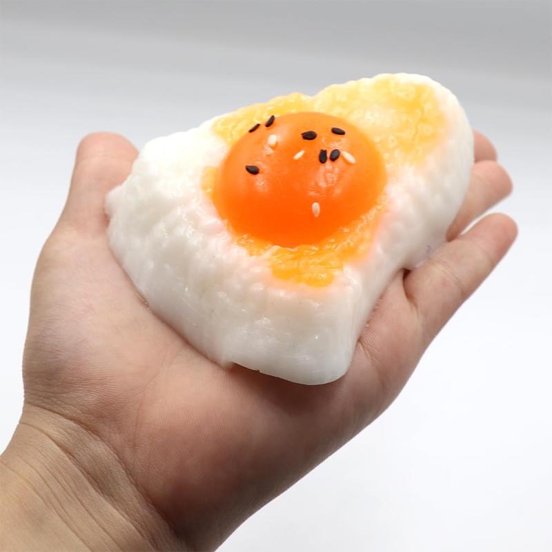 スクイーズ シリコン トロトロ もちもち 水感 柔らか しっとり ぷにぷに スライム ストレス解消 握り心地 (黄身おにぎり, 70*70*30mm) auroravision-10310728 オーロラビジョン サンプル画像3