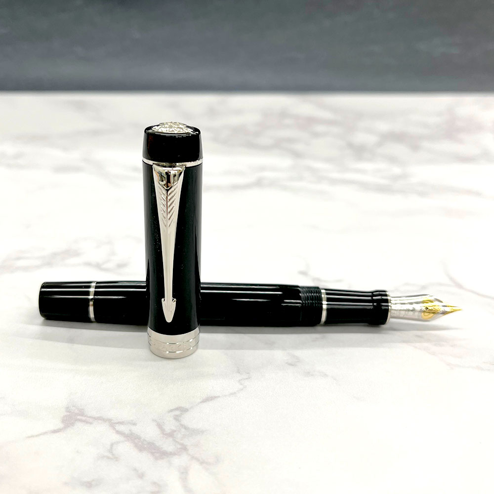 Foto von Duofold Fountain Pen