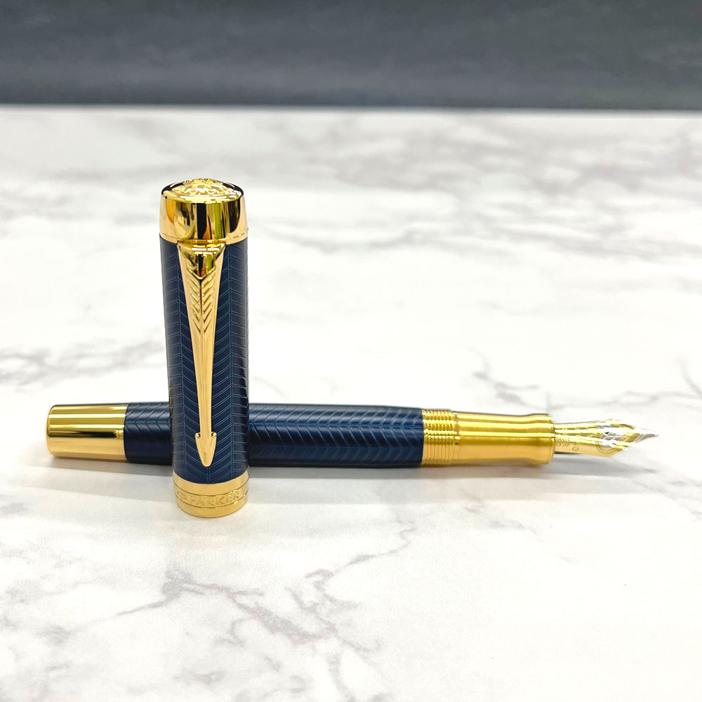 Foto de Duofold Fountain Pen
