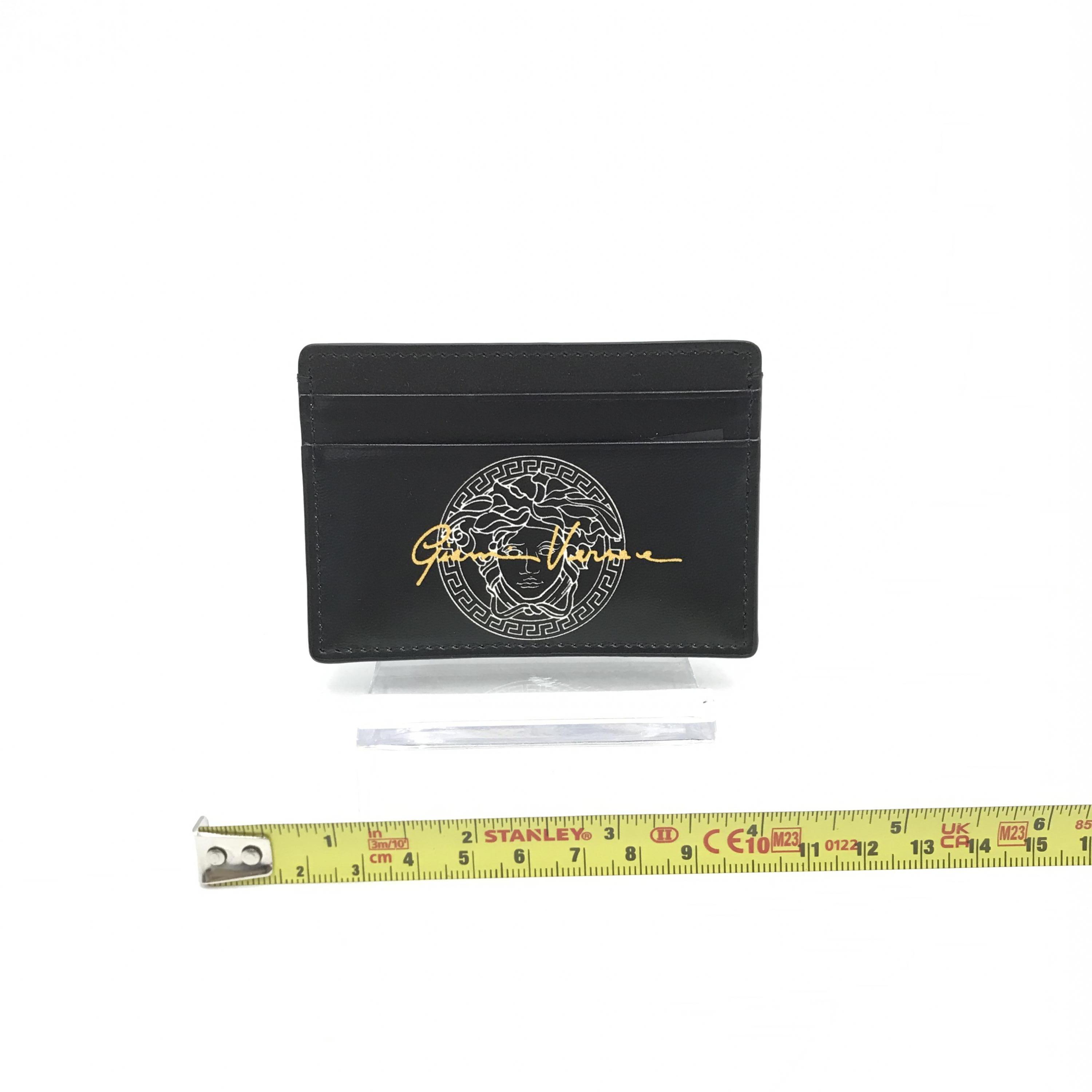 ヴェルサーチ Versace メデゥーサ ロゴ カードケース レザー　【中古】