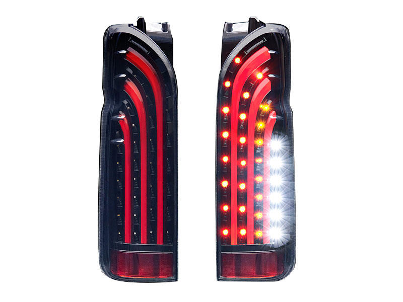 Other - 415コブラ BADテール BAD-RED LEDテールランプ インナーブラック/ ライトスモークレンズ / レッドバー 1-7型 ハイエース 200系