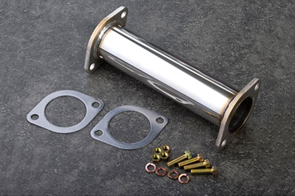 車メーカーTOYOTAトヨタ車種STARLET1スターレット型式E-EP91年式H8/1〜製品名OPTION PIPE/STRAIGHT PIPE品番PCA-202タイプ競技専用メインパイプ径60.5Φ分割数1納期についてメーカー在庫があれば直送3〜4営業日、欠品時は1ヶ月〜お時間がかかります。お急ぎの場合はご注文前に必ず在庫確認をお願い致します。※納期が遅い等によるキャンセルは一切お受けできません。注意事項※メーカーから直送商品の為、代金引換のご注文はキャンセルさせて頂きます。※ お客様の見落としや確認ミスでのキャンセル・交換・返品は一切お受けできません。※ 商品画像は代表車種の物です。車種毎に形状は異なります。※ スペック値はメーカーテスト値です。データは測定車両、測定条件などで異なります。※ 適合情報は随時更新しておりますが、告知なくメーカー側にて更新される場合がございますので、必ずご注文前にメーカー適合表にて最新の適合表をご確認頂ますようお願い致します。必ずお読みくださいこの商品は、競技専用部品として販売しています。クローズドサーキットなどでの使用を目的として、最高の性能を引き出すように設計・開発しています。一般公道での使用は禁止されていますので、ご購入の際には、下記の購入同意フォームから、承認コードを発行してください。その承認コードはご購入の際に必要になりますので、ご注文時に弊社までそのコードをお伝えください。5次元 ゴジゲン エキゾースト 排気 OPTION PIPE/STRAIGHT PIPE STRAIGHT PIPE